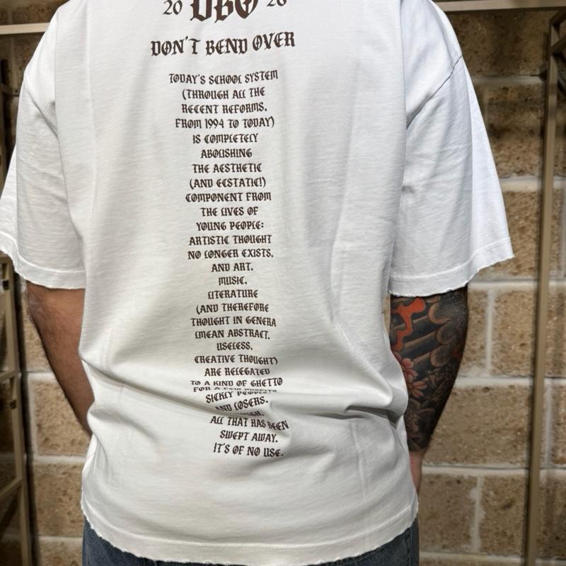 T-Shirt Lerry oversize con stampa e abrasioni