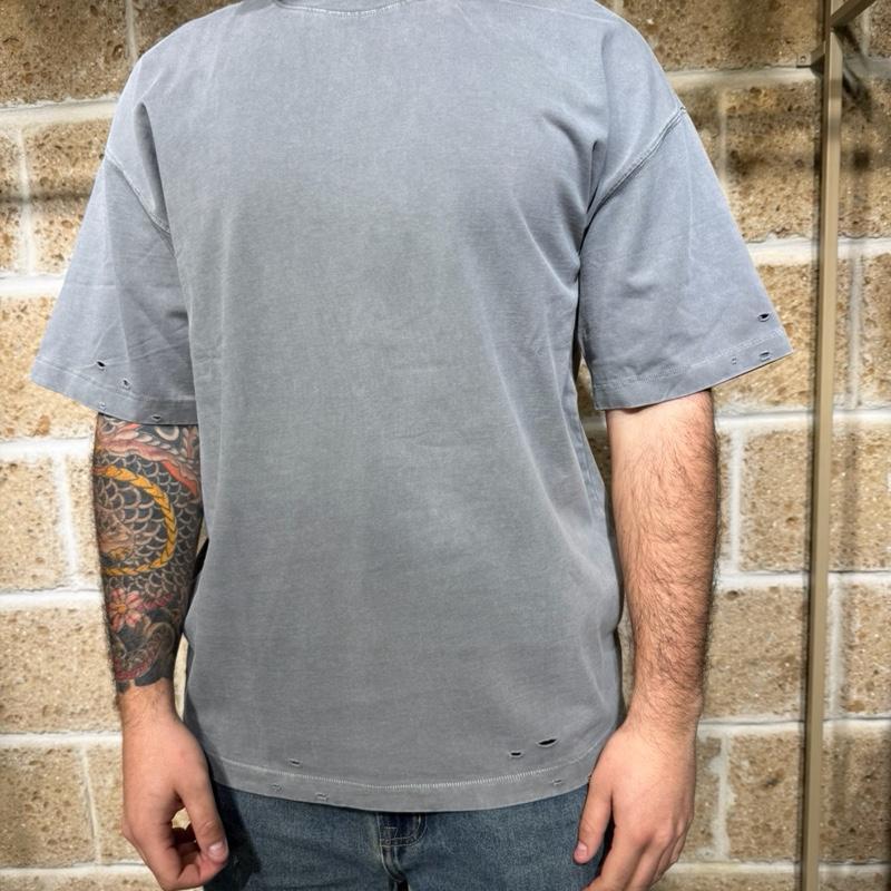 T-Shirt Retro oversize con stampa e abrasioni