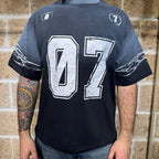 T-Shirt “07” oversize con stampa e abrasioni - Abnormal Store