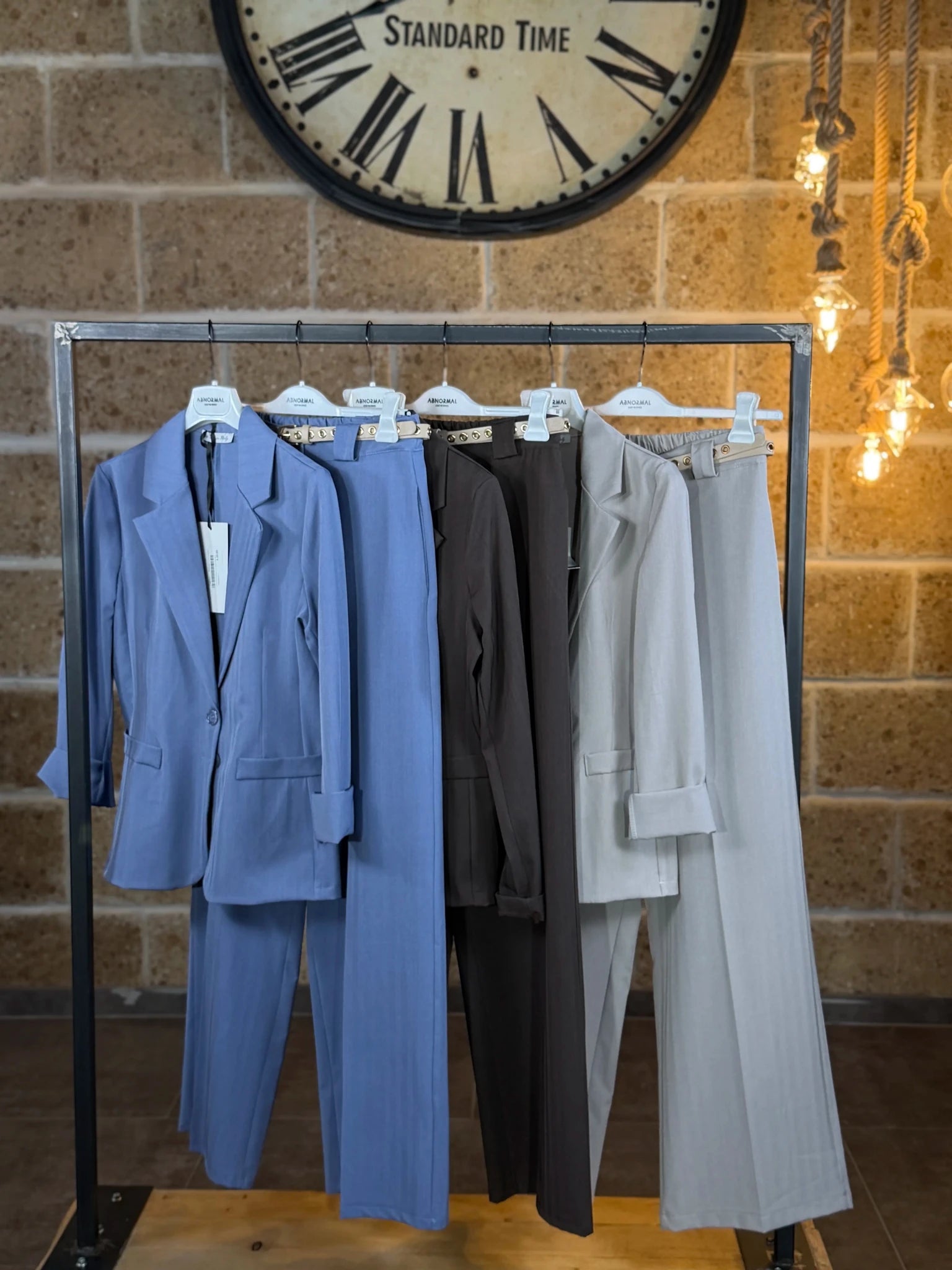 Pantalone Task - Abnormal Store